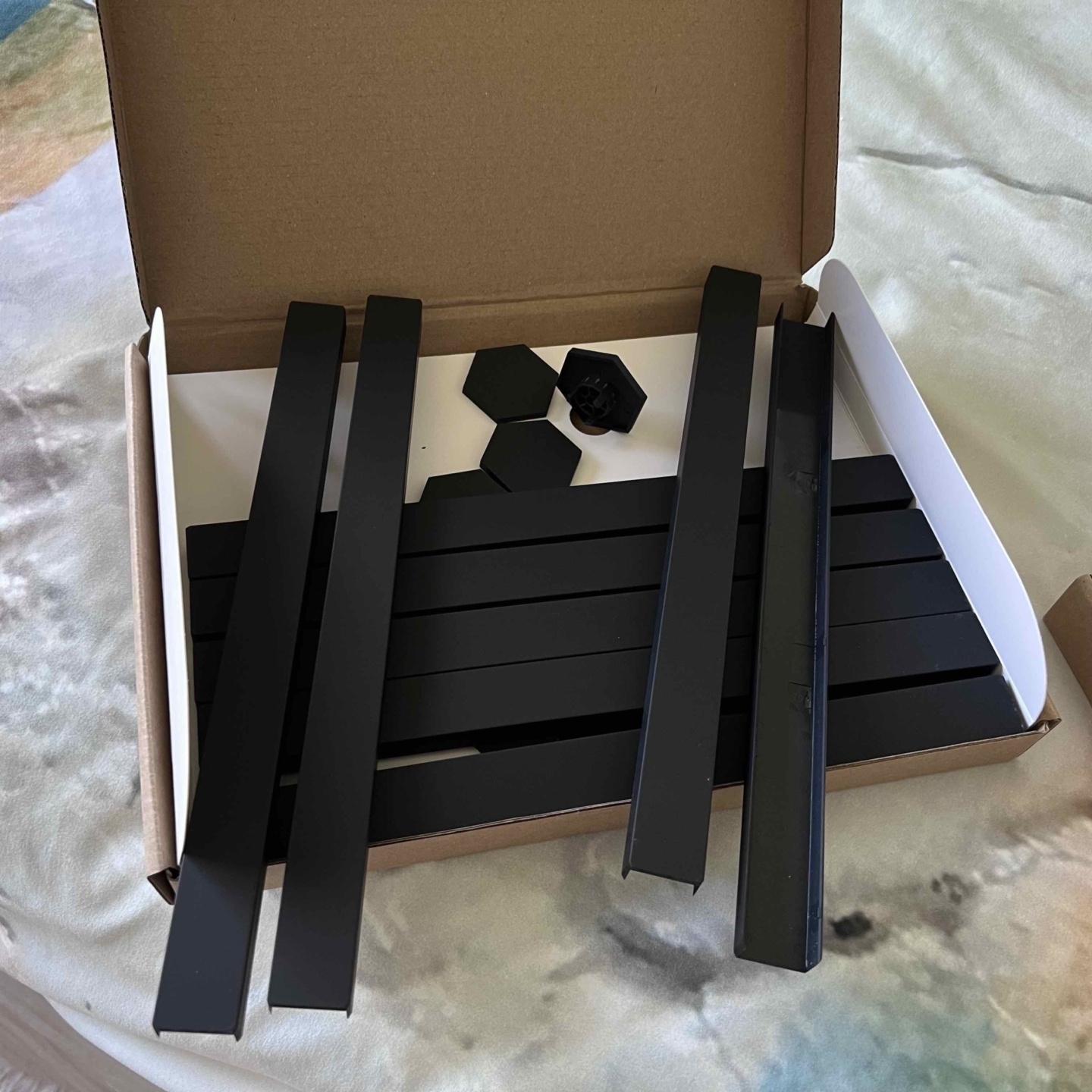 Peaux de lignes noires mates Nanoleaf